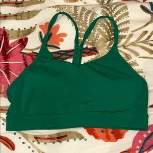 Flow Y Bra *Mid-Support B/C cup 8